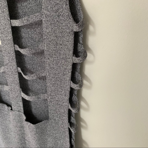 Grey Fitted Dress - Picture 4 of 4